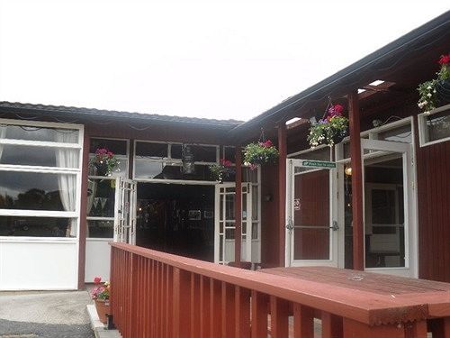 Carrybridge Lakeside Lodge Эннискиллен Экстерьер фото